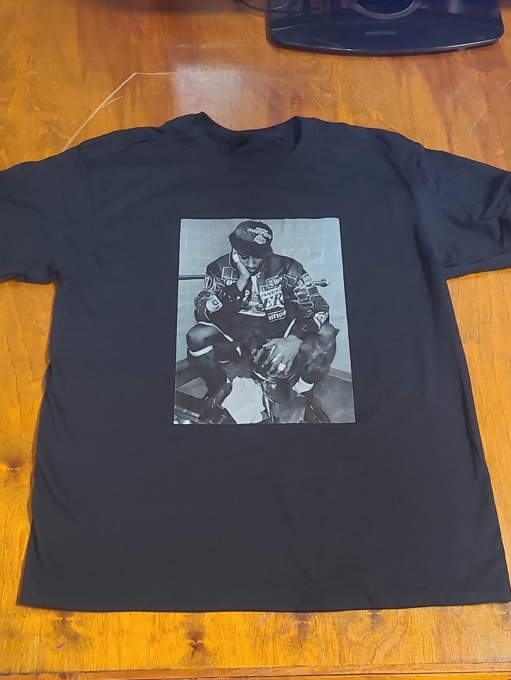 Kobe Bryant LA Lakers Gildan Black Short-Sleeve Photo Graphic Tee